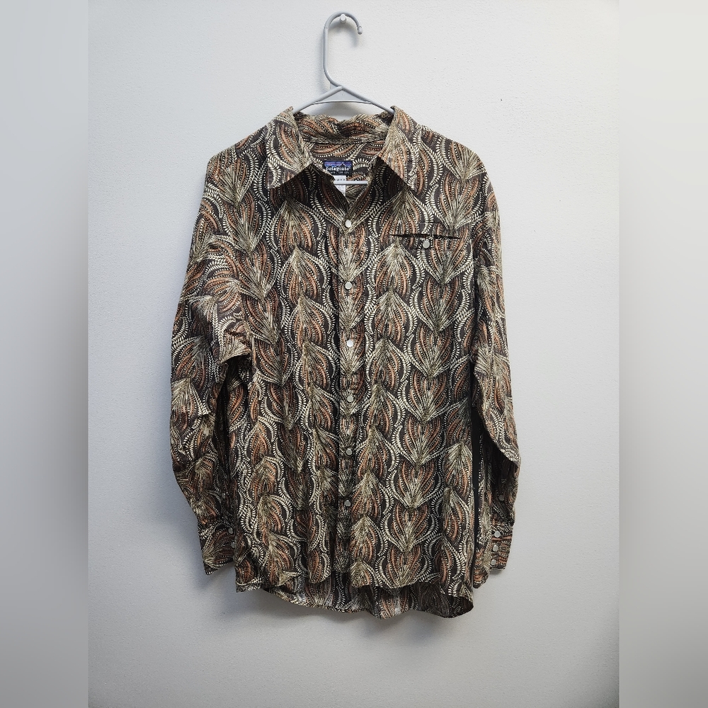 Large, Lightweight, Vintage Patagonia Long Sleeve Button Down Shirt.